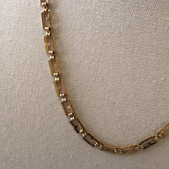 🎯 Givenchy Necklace “Vintage” - Picture 12 of 15